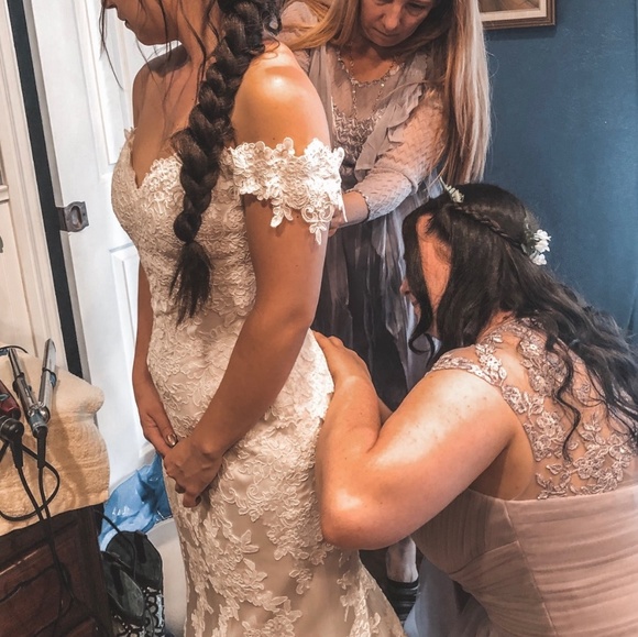 Wedding Dress - Picture 2 of 6